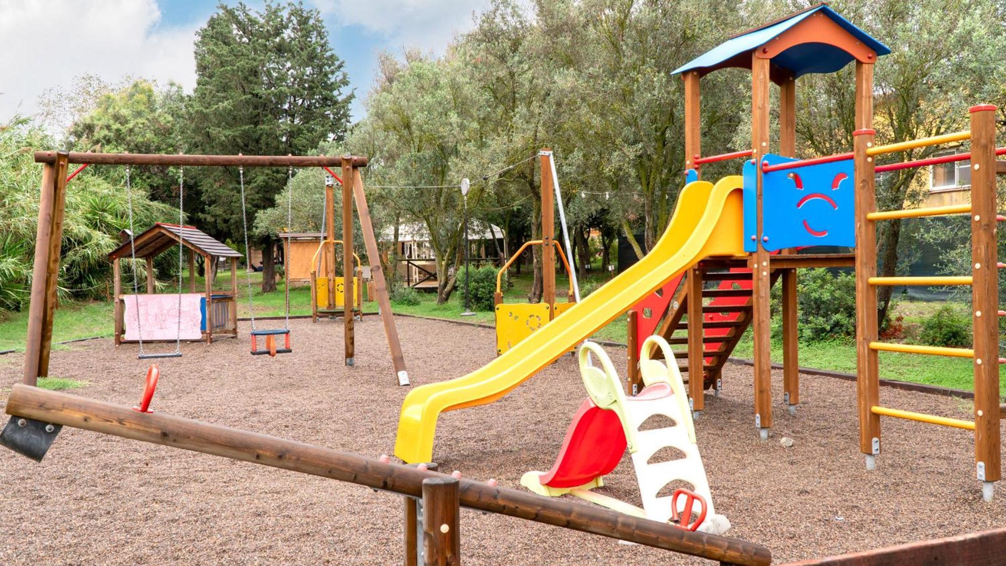 Su Leunaxiu Solèminis Kültér fotó